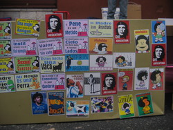 Gli eroi nazionali: Che Guevara, Maradona e Mafalda.